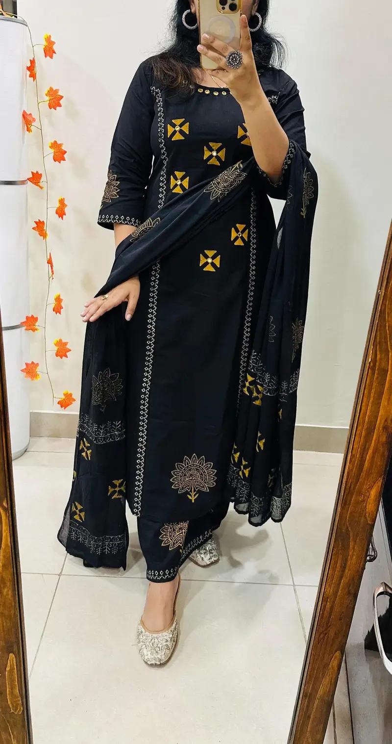 Elegant Black Printed Kurta Set with Dupatta