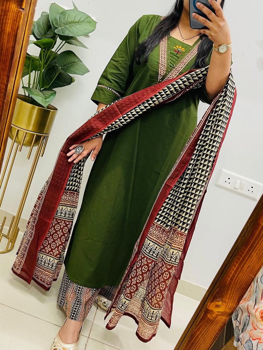 Graceful Olive Green Kurta Set with Printed Dupatta & Ethnic Pants
