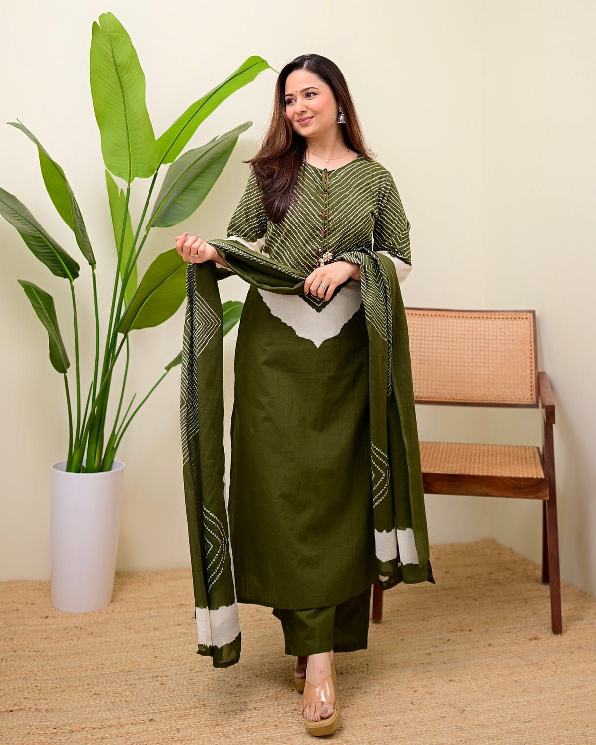 Elegant Olive Green Printed Kurta Set with Dupatta  Description: